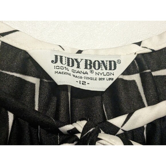 Vintage Judy Bond 70s Black White Crop Qiana Nylon Geo Print Blouse M B42 Disco - Picture 4 of 4